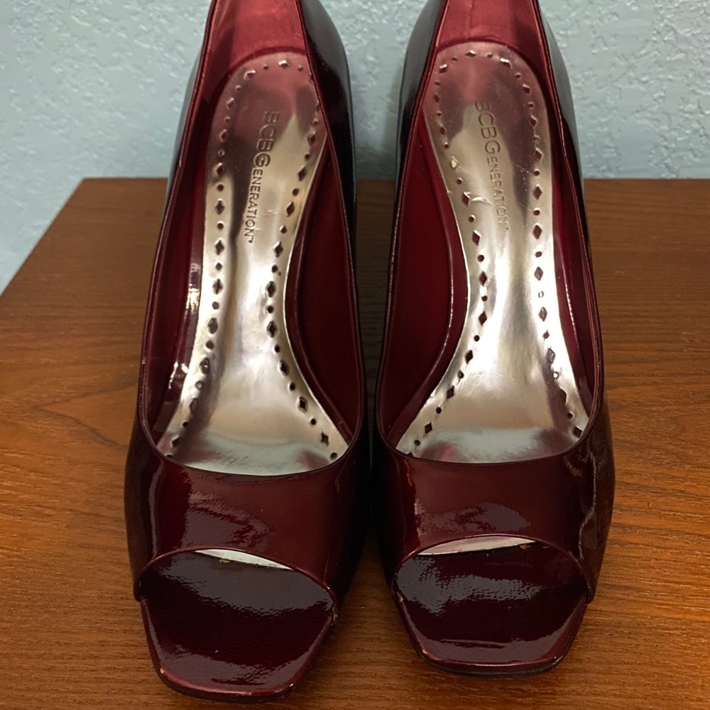 BABGeneration cranberry red heels size 7.5